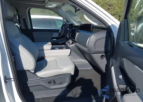 2025 Ford Expedition Active Max z USA, uszkodzony, nr VIN 1FMJK1J88SEA24315